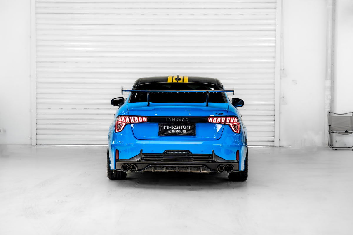 Lynk & Co 03 fitted with Makstton FG MR7 wheels, installation view 5