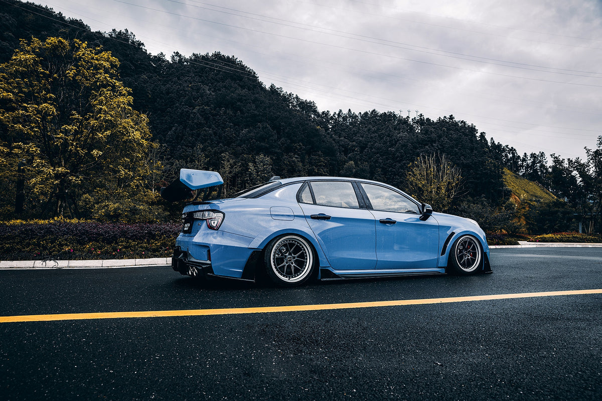 Lynk & Co 03 fitted with Makstton GOT 202 wheels, installation view 4