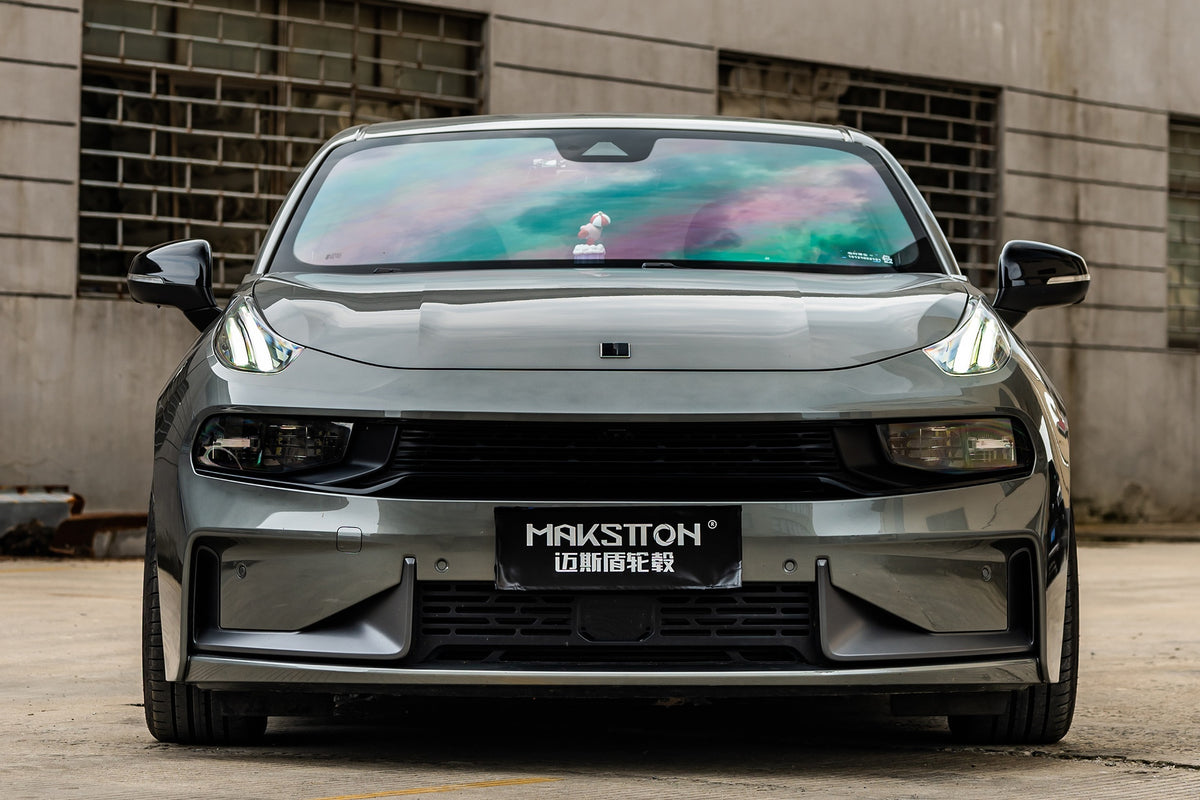 Lynk & Co 03 fitted with Makstton MST 715 wheels, installation view 2