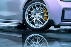 Lynk & Co 03 fitted with Makstton MST CK70 wheels, installation view 3