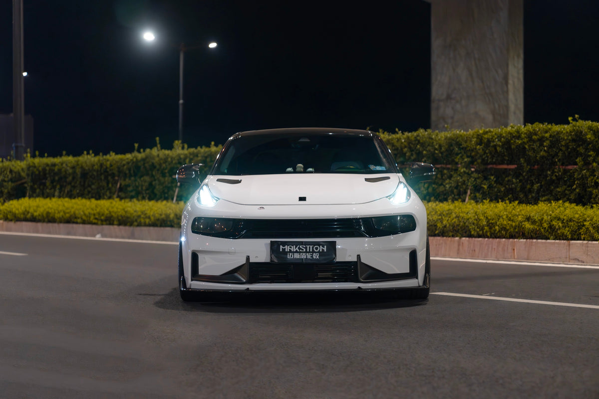 Lynk & Co 03+ fitted with Makstton FF FK07 wheels, installation view 4
