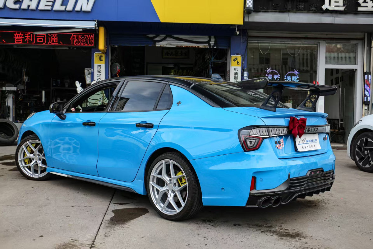 Lynk & Co 03+ fitted with Makstton FF FK07 wheels, installation view 2