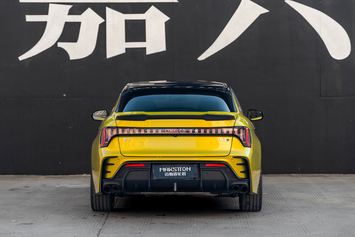 Lynk & Co 03+ fitted with Makstton FF MR7 wheels, installation view 5