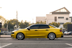 Lynk & Co 03+ fitted with Makstton MST CK70 wheels, installation view 1