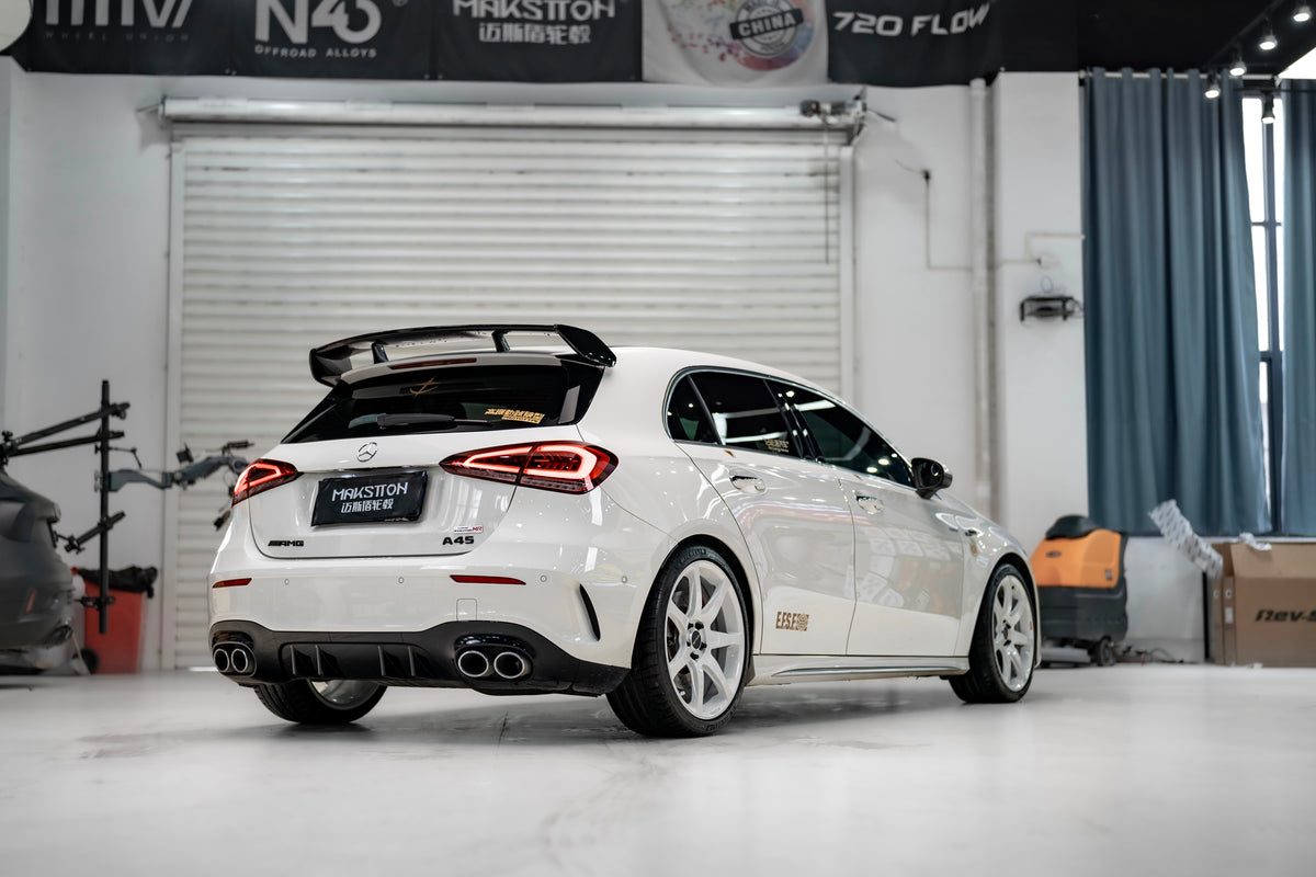 Mercedes-Benz A45 AMG fitted with Makstton FG MR7 MONO wheels, installation view 3