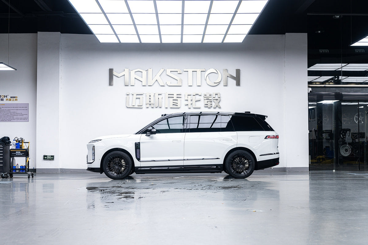 NIO ES9 fitted with Makstton FG RE08 wheels, installation view 6