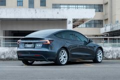 Tesla MODEL 3 fitted with Makstton FF FK07T wheels, installation view 3