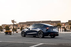 Tesla MODEL 3 fitted with Makstton FF MR7 MONO wheels, installation view 3