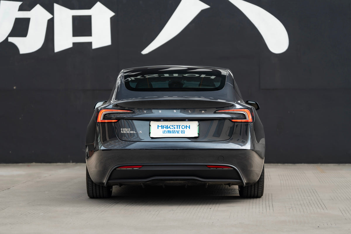 Tesla MODEL 3 fitted with Makstton FF MR7 wheels, installation view 5