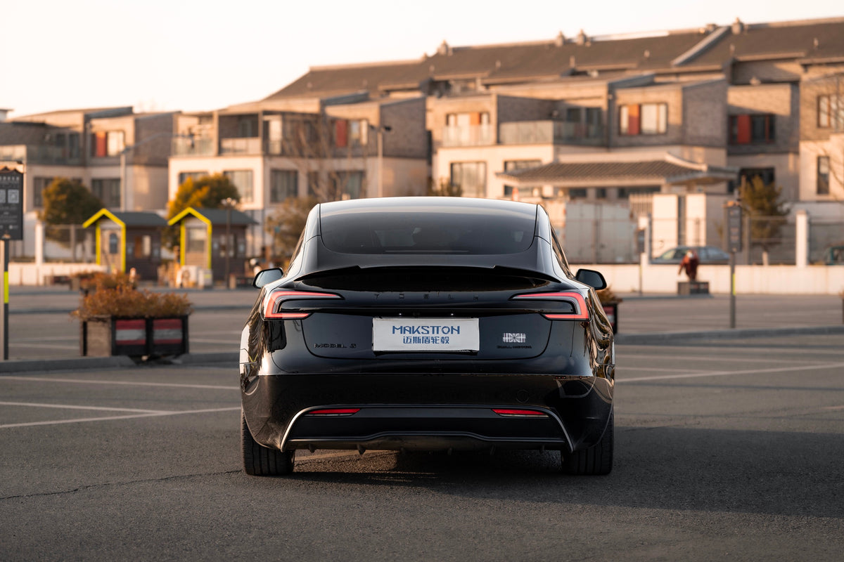Tesla MODEL 3 fitted with Makstton FF MR7 wheels, installation view 5