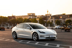 Tesla MODEL 3 fitted with Makstton FG MR7 MONO wheels, installation view 2