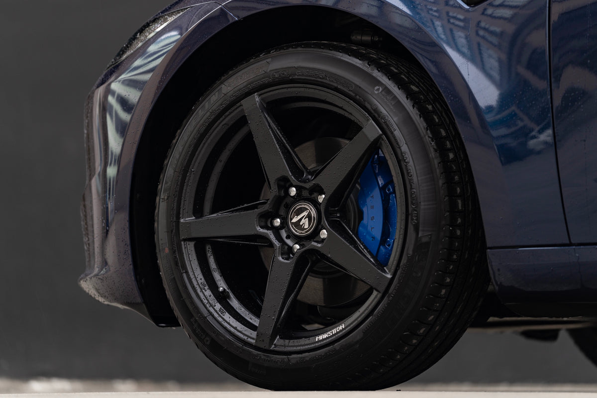 Tesla MODEL 3 fitted with Makstton MST 716 wheels, installation view 6