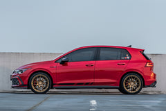 Volkswagen GOLF GTI 8TH GEN fitted with Makstton FF CK70CE wheels, installation view 1
