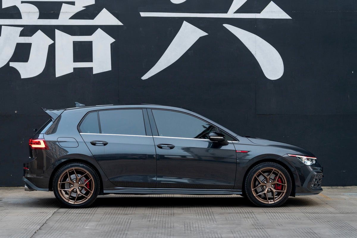 Volkswagen GOLF GTI 8TH GEN fitted with Makstton FF FK07 wheels, installation view 1