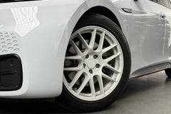 Volkswagen ID.3 fitted with Makstton FF CK70 wheels installation view 2