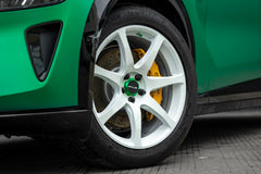 Xiaomi YU7 fitted with Makstton FF MR7 wheels, installation view 6