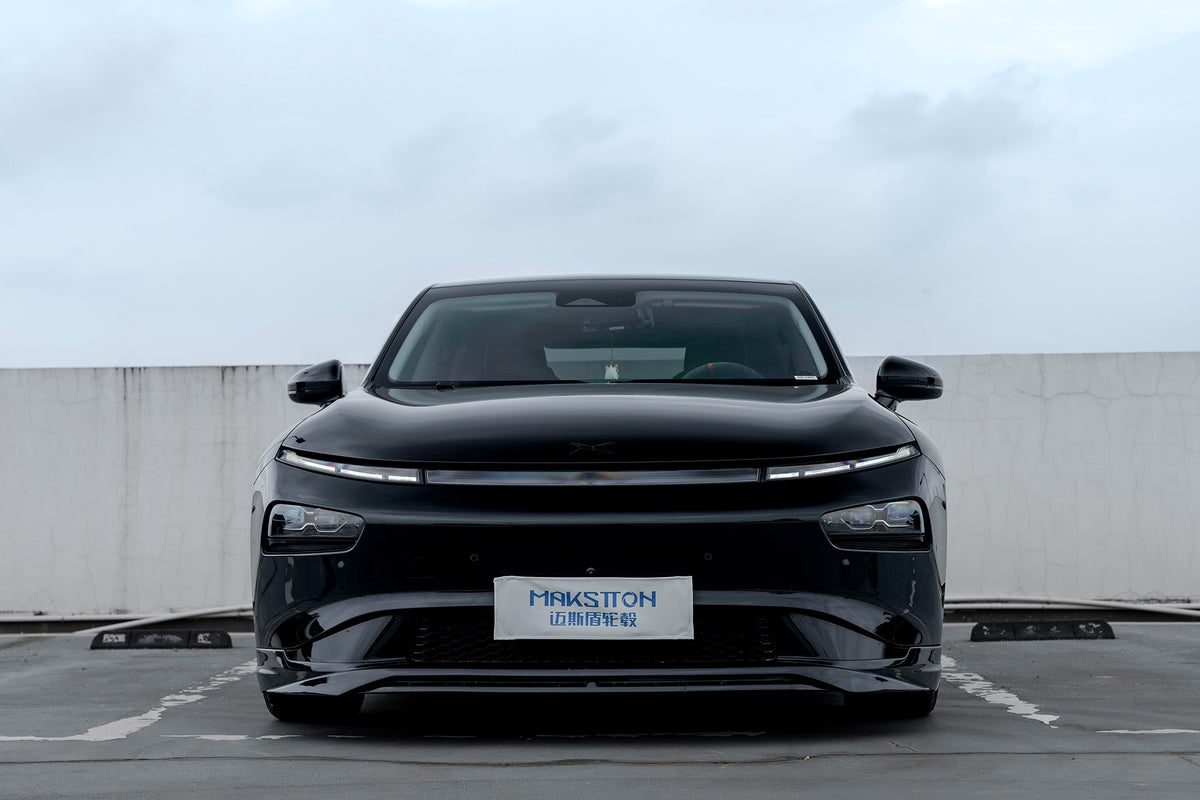 Xpeng P7 fitted with Makstton FF FK08 wheels, installation view 4