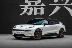 Zeekr 001 fitted with Makstton FF FK08 wheels, installation view 2