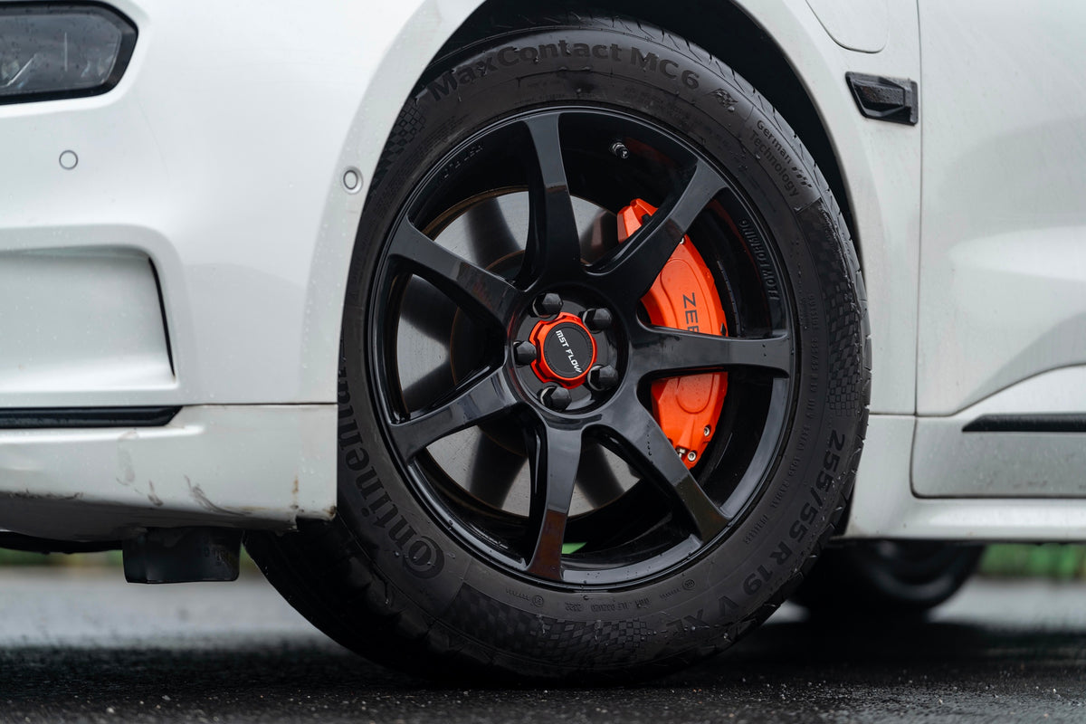 Zeekr 001 fitted with Makstton FF MR7 wheels, installation view 6